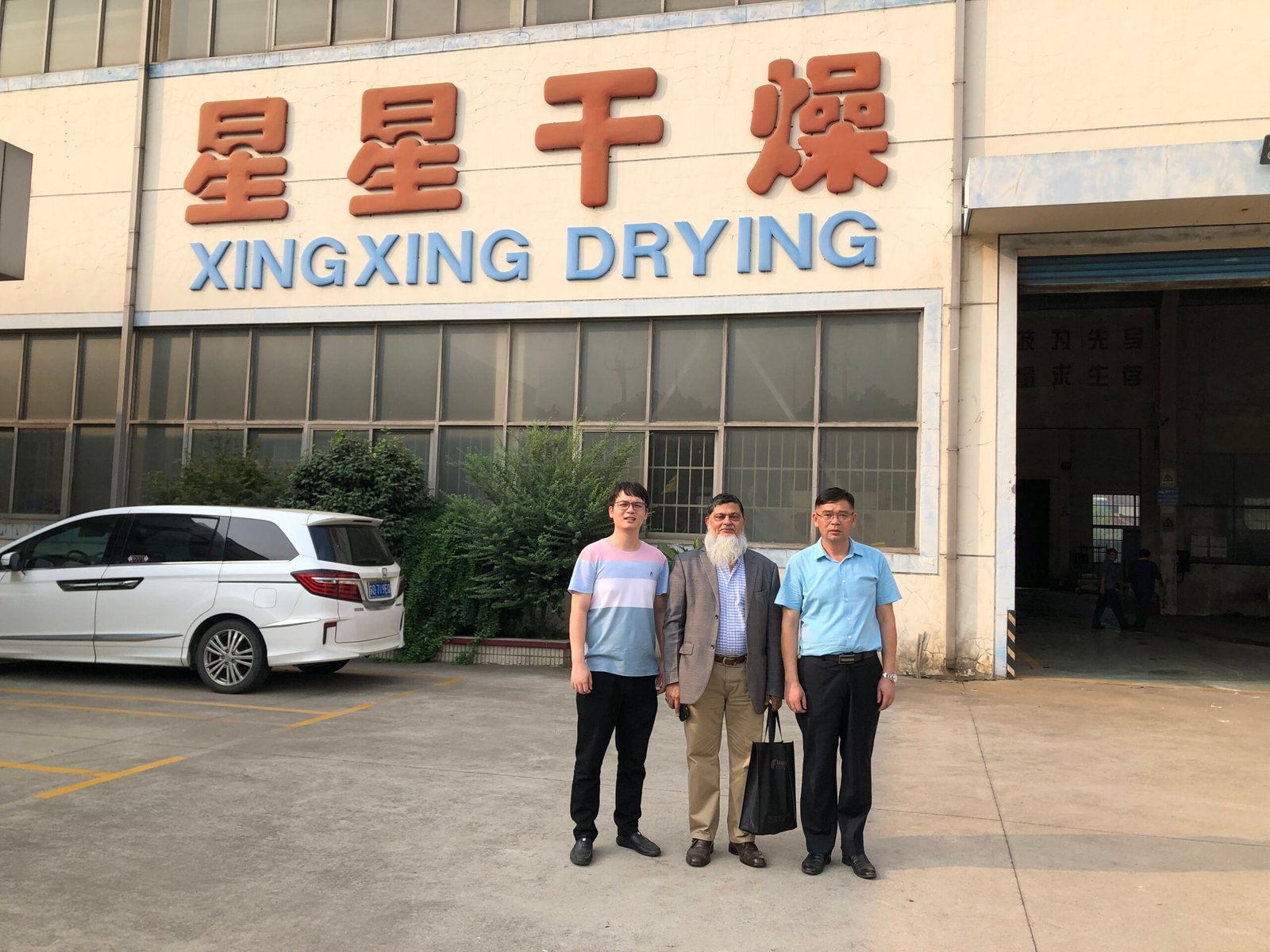Lithuanian client reviewing drying equipment configurations with JEXDRY engineers