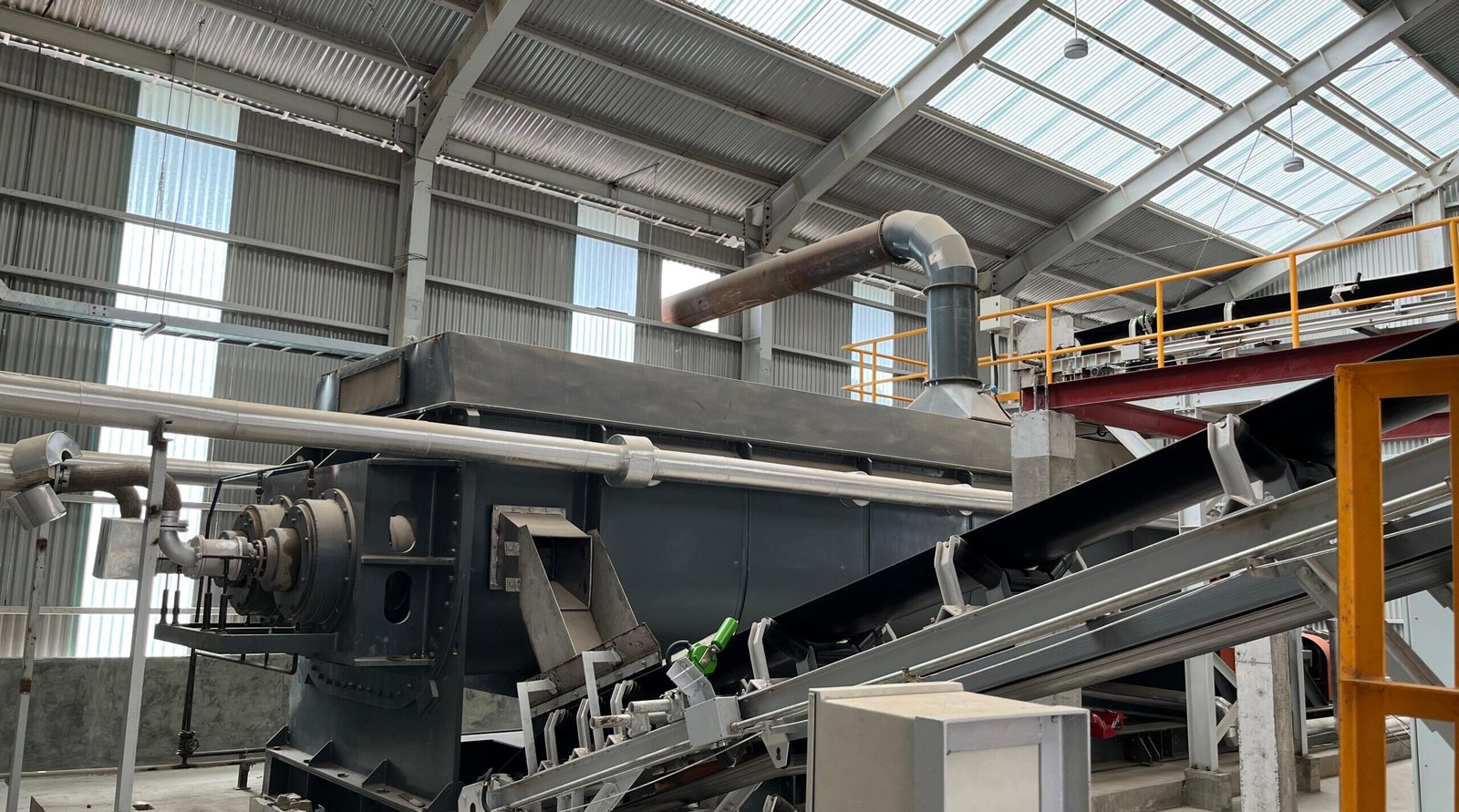 Assembly of industrial paddle dryer